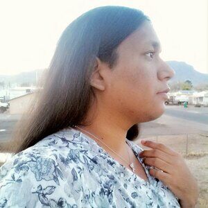 Meet your Posher, Violet